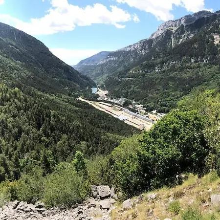 El Refugio De La Ardilla, Canfranc-estacion *