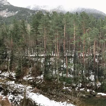 El Refugio De La Ardilla, Canfranc-estacion Apartamento *