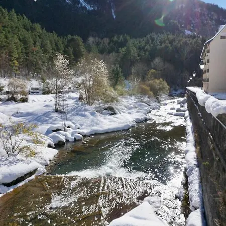 El Refugio De La Ardilla, Canfranc-estacion Apartman Canfranc