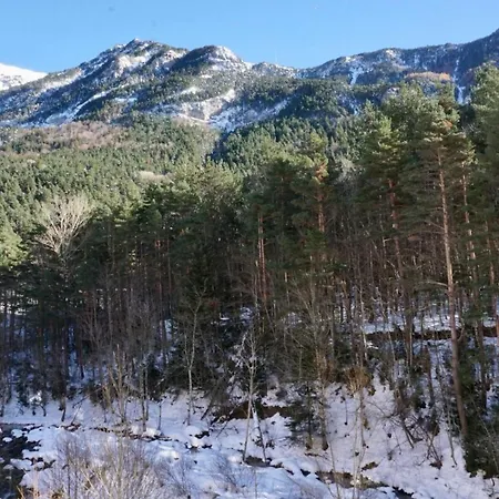 El Refugio De La Ardilla, Canfranc-estacion